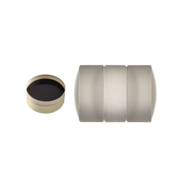 Achromate